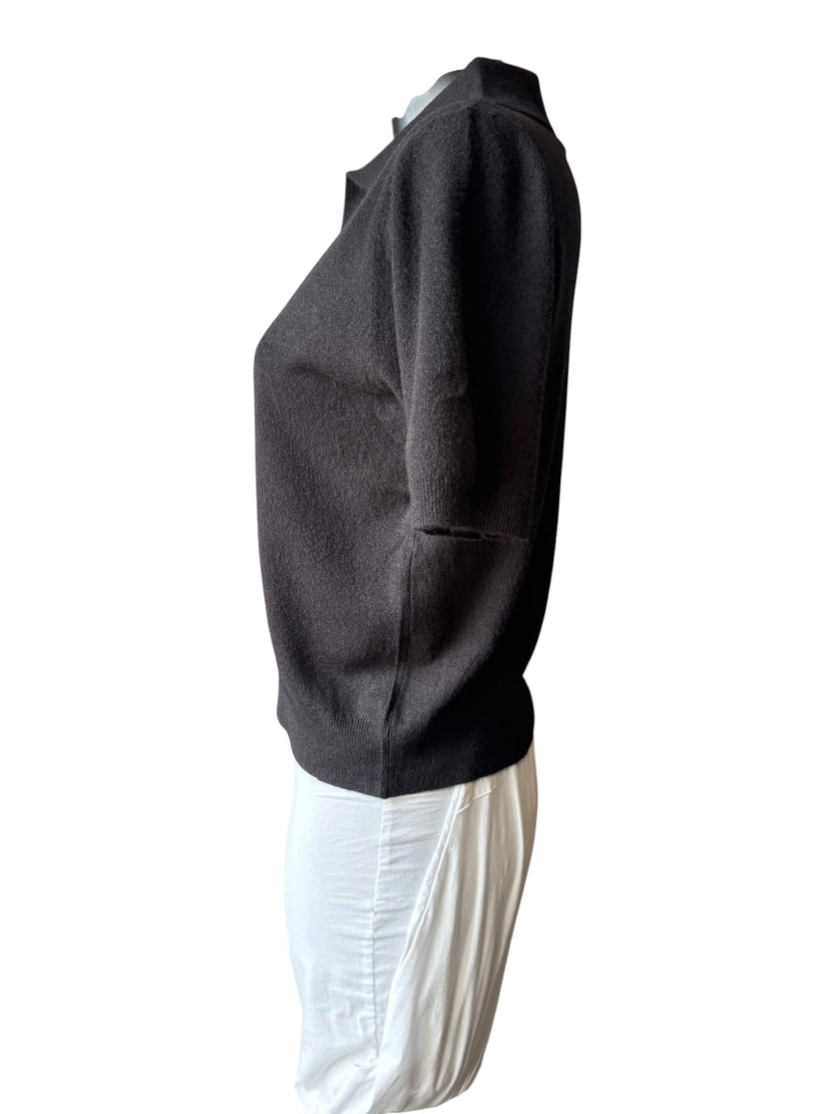 Carla fine knit short sleeve collared jumper - Black