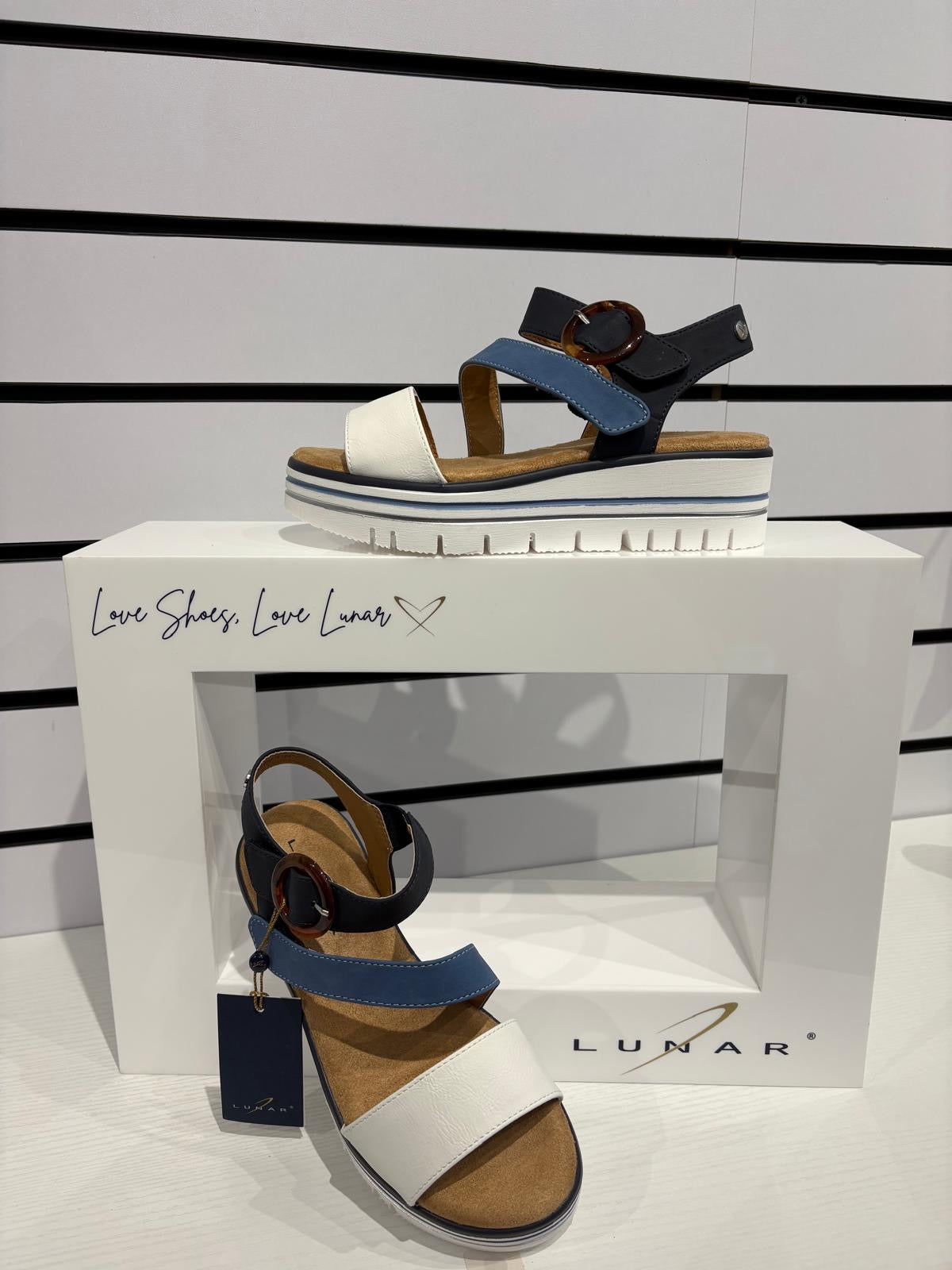 Lunar Issy navy flatform sandals