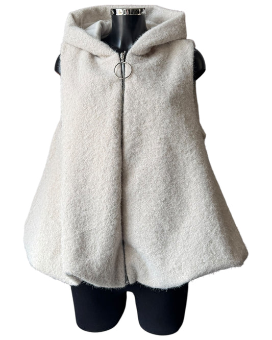 Caitlin puffball waistcoat/gilet - Beige
