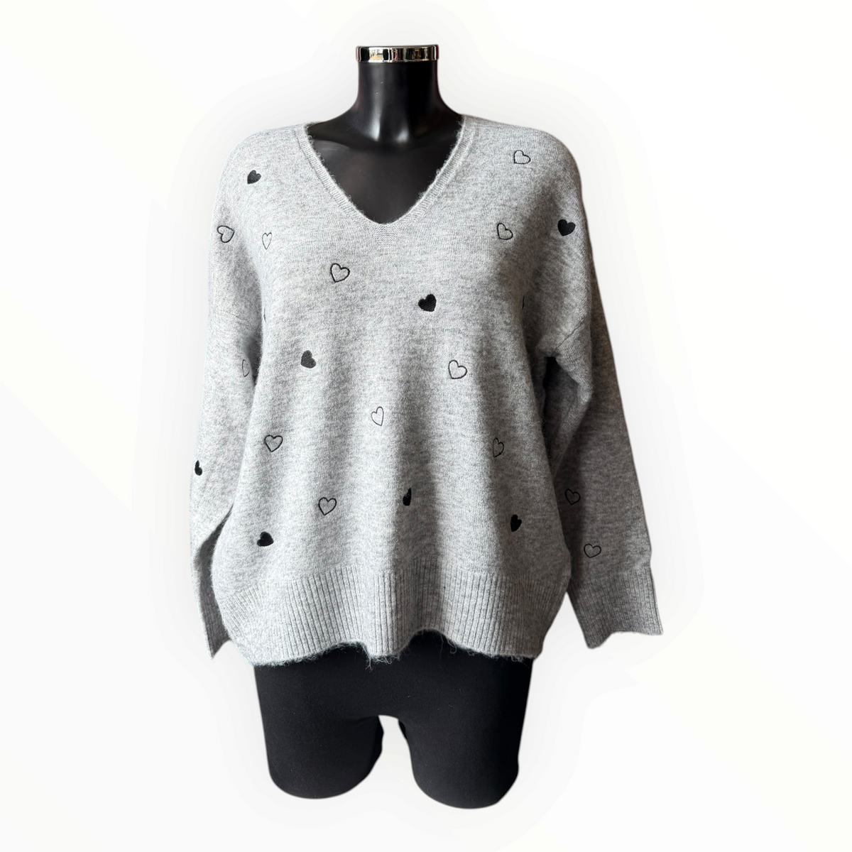 Celeste v neck embroidered heart jumper - grey