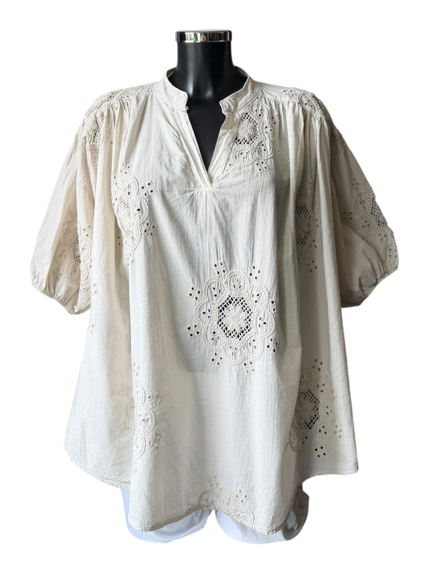 Helena cutwork relaxed fit top - Beige