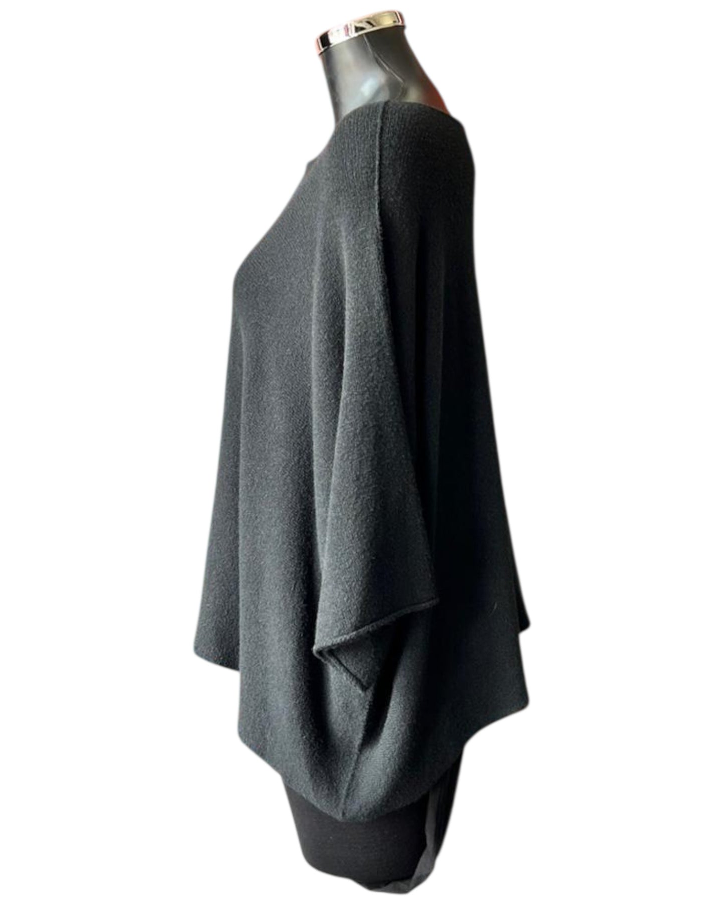 Abigail soft knit short boxy jumper - Black