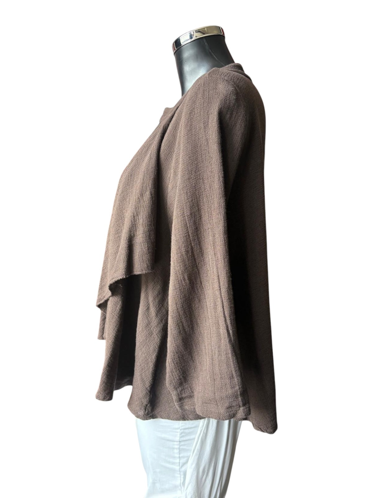 Casey range ruffle front top - Chocolate