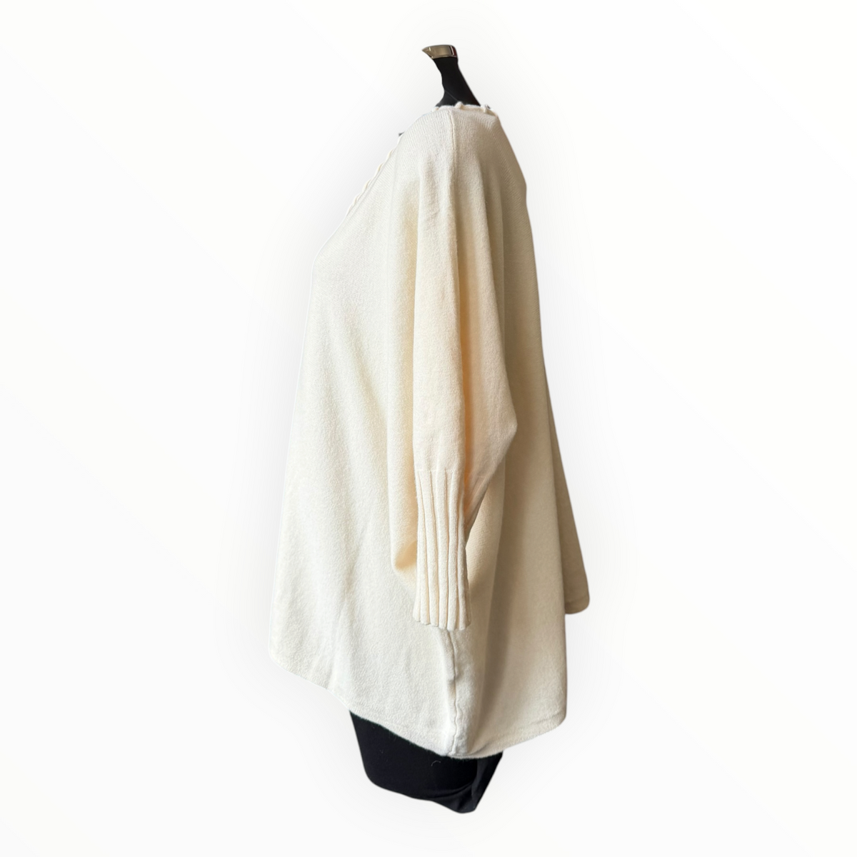 Melissa v neck relaxed fit jumper - Beige