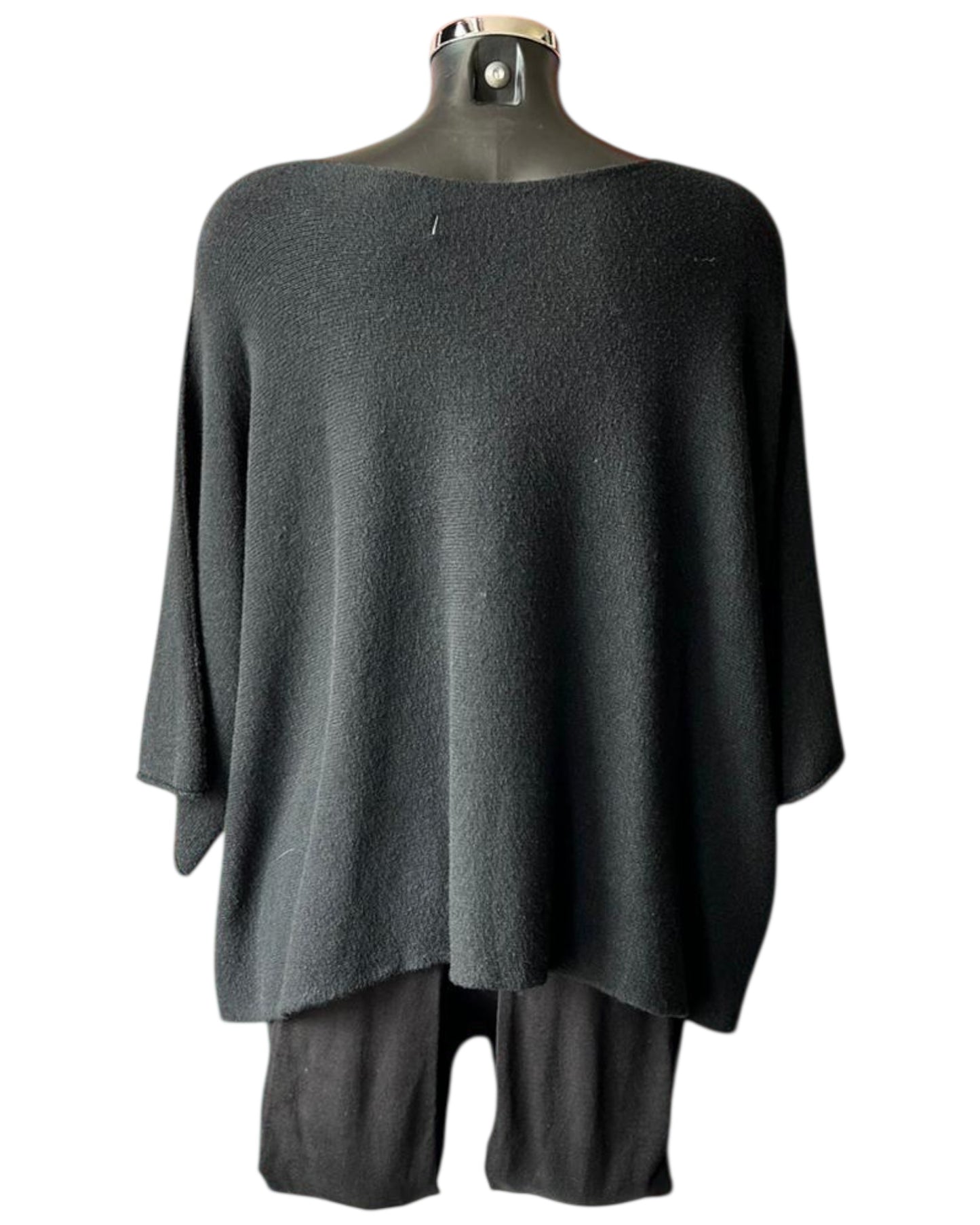 Abigail soft knit short boxy jumper - Black