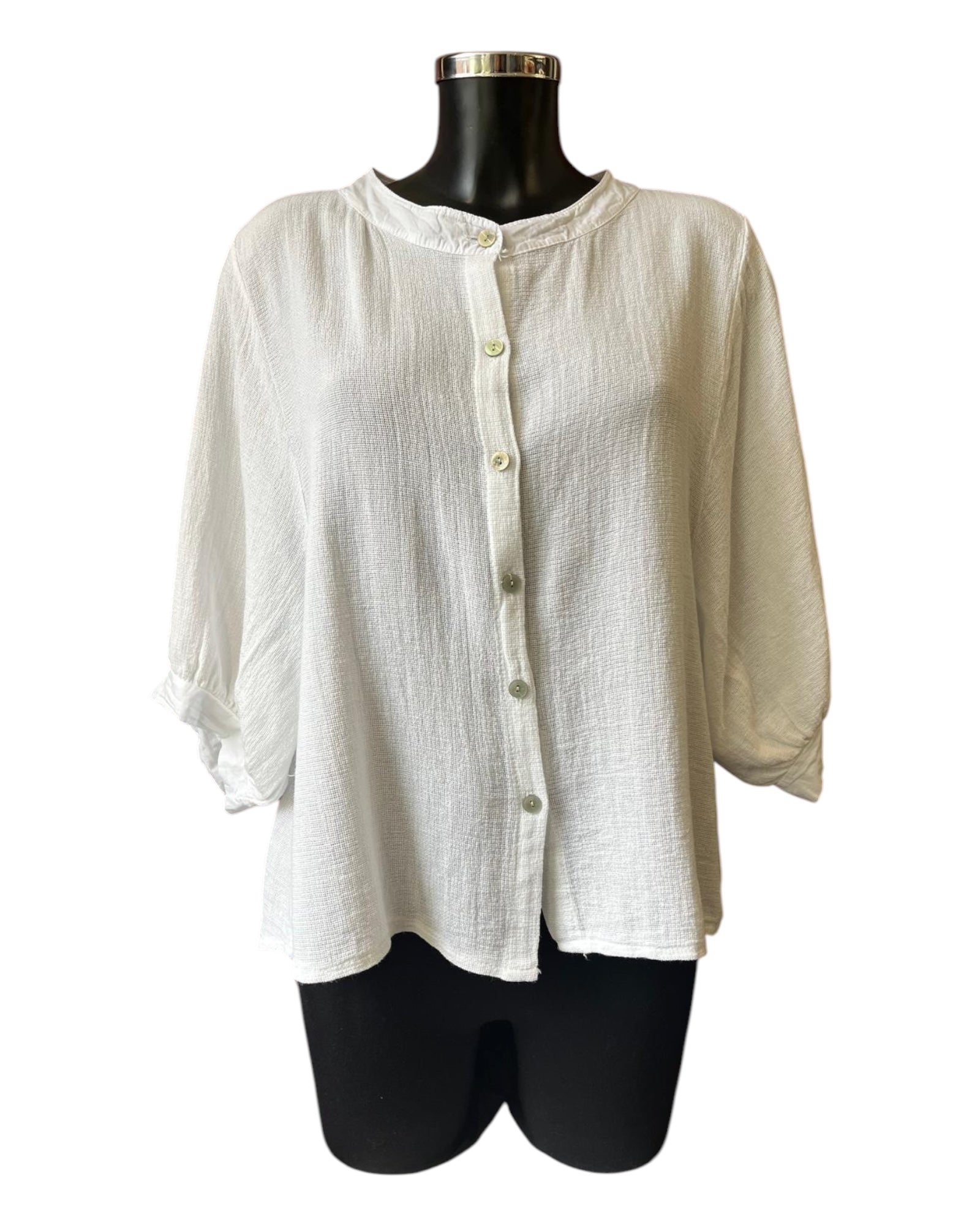 Casey range button through top - White