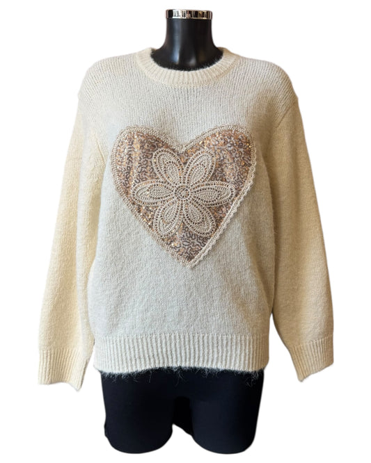 Luna appliqué heart cream jumper