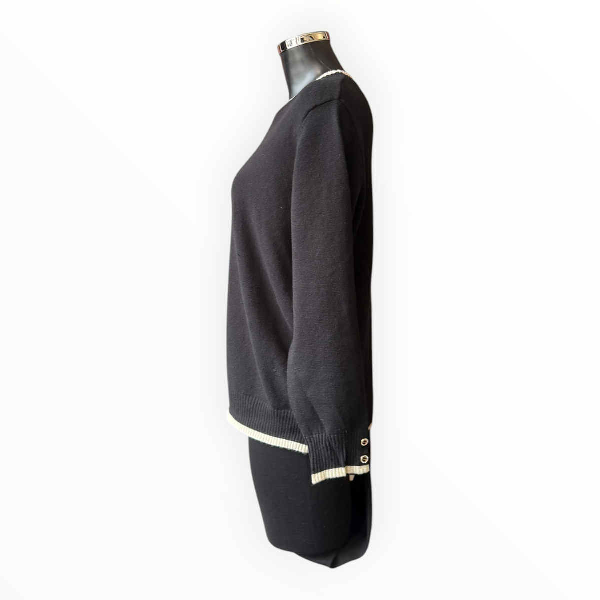 Morag round neck contrast trim jumper - Black