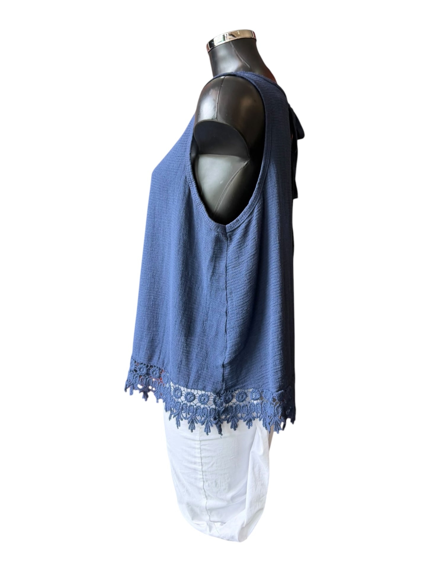 Fiona crochet trim vest top - Navy
