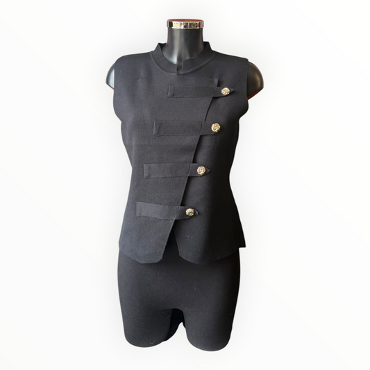 Alanya diagonal button top - Black sleeveless