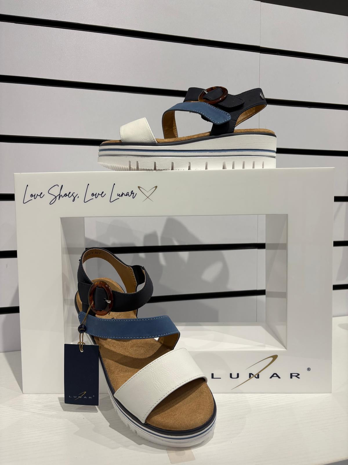 Lunar Issy navy flatform sandals