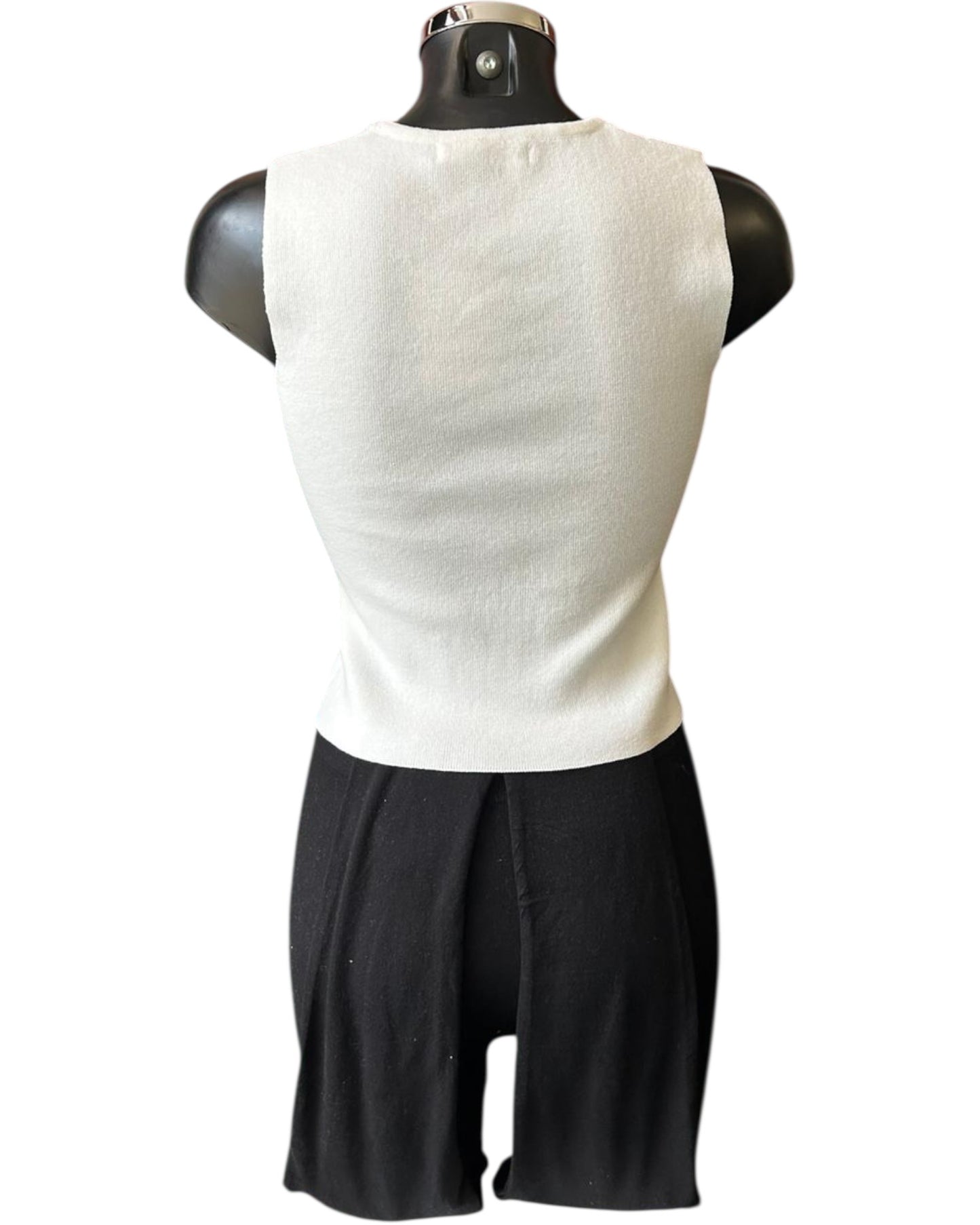 Gloria gold button fitted top - ivory