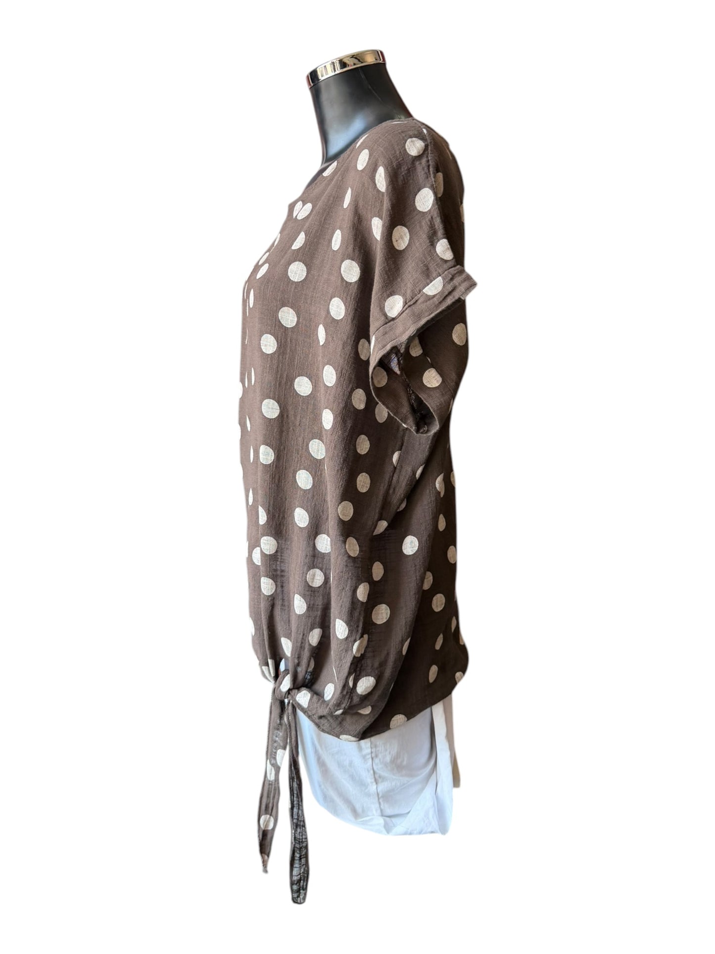 Hallie side knot short sleeve top - polka dot Chocolate