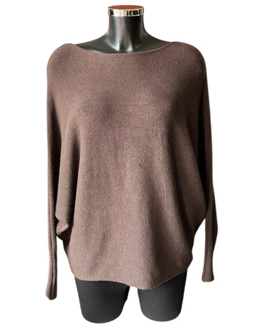 Cassie pearl back batwing jumper - Chocolate