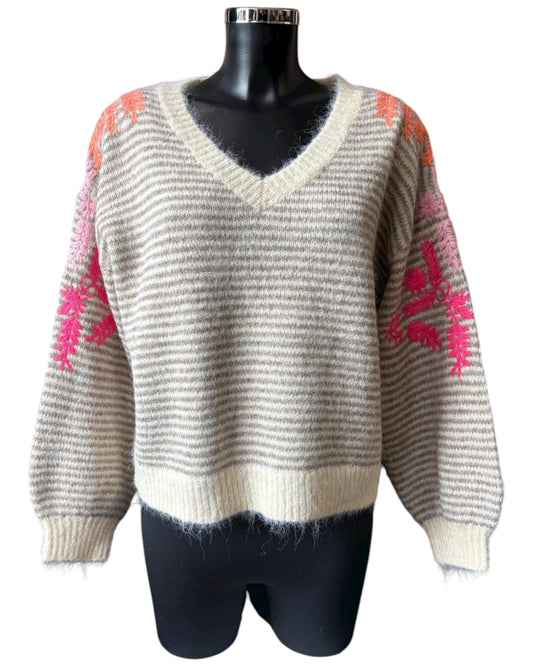 Scarlet striped appliqué flower v neck jumper - Beige