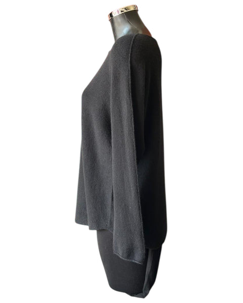Toni short soft plain jumper - Black