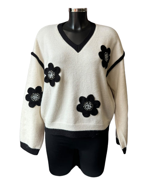 Nicole v neck embellished daisy jumper - Cream/black