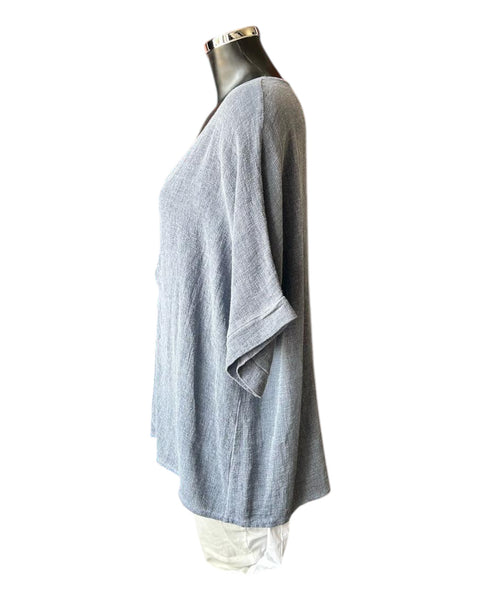 Casey range v neck twist front top - Navy