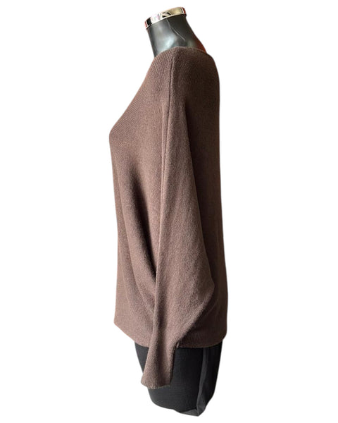 Cassie pearl back batwing jumper - Chocolate