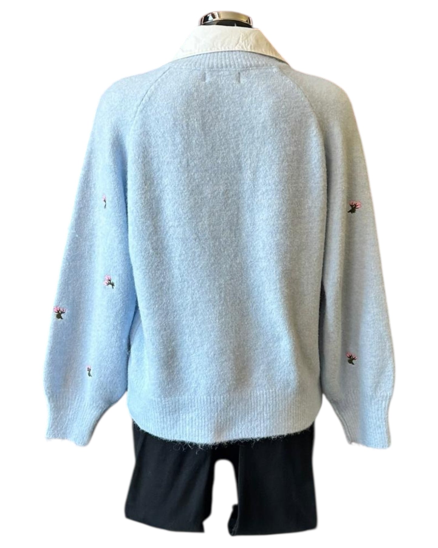 Shelly mock 2 piece embroidered flower - Blue