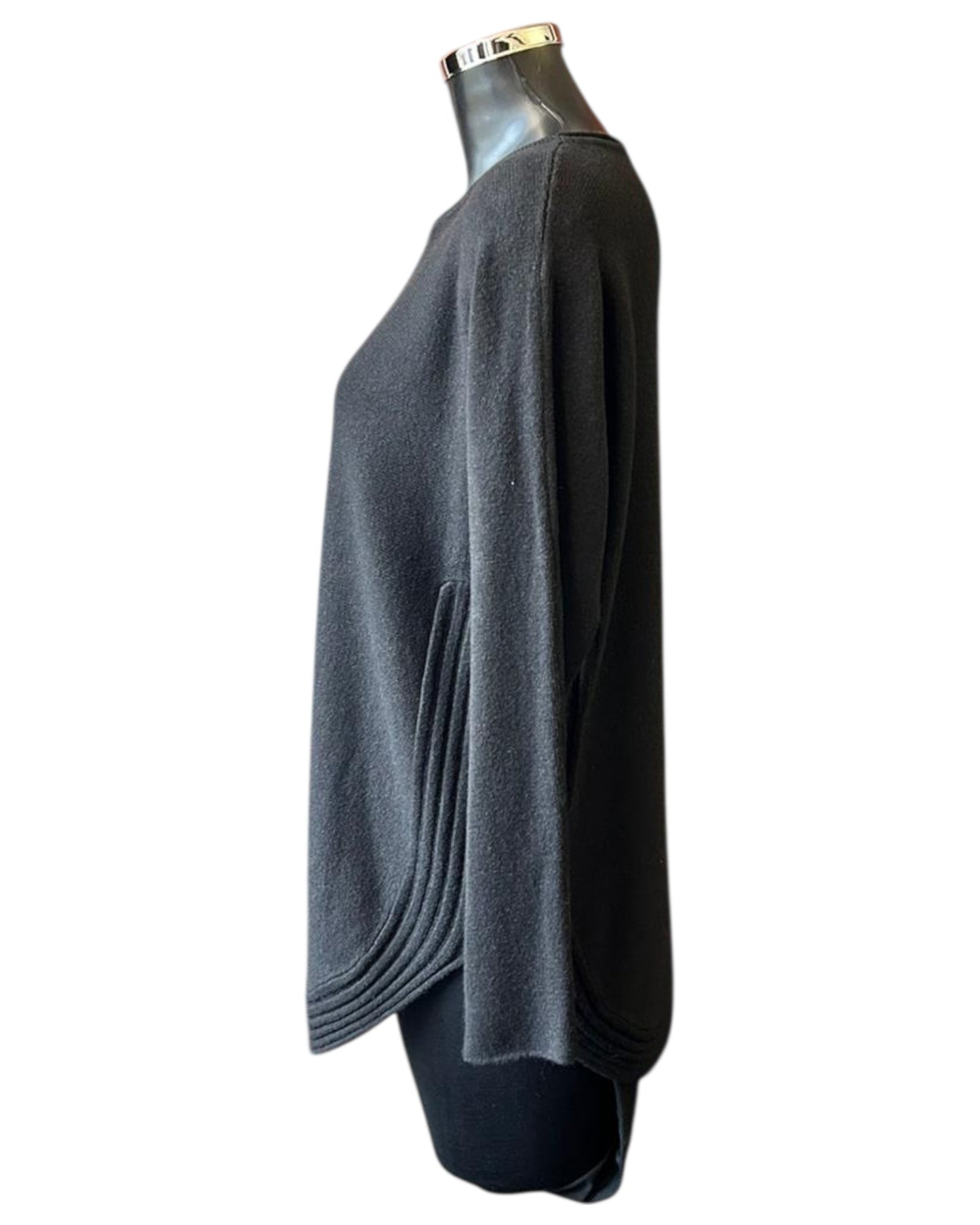 Camilla curved hem soft knitted jumper - Black