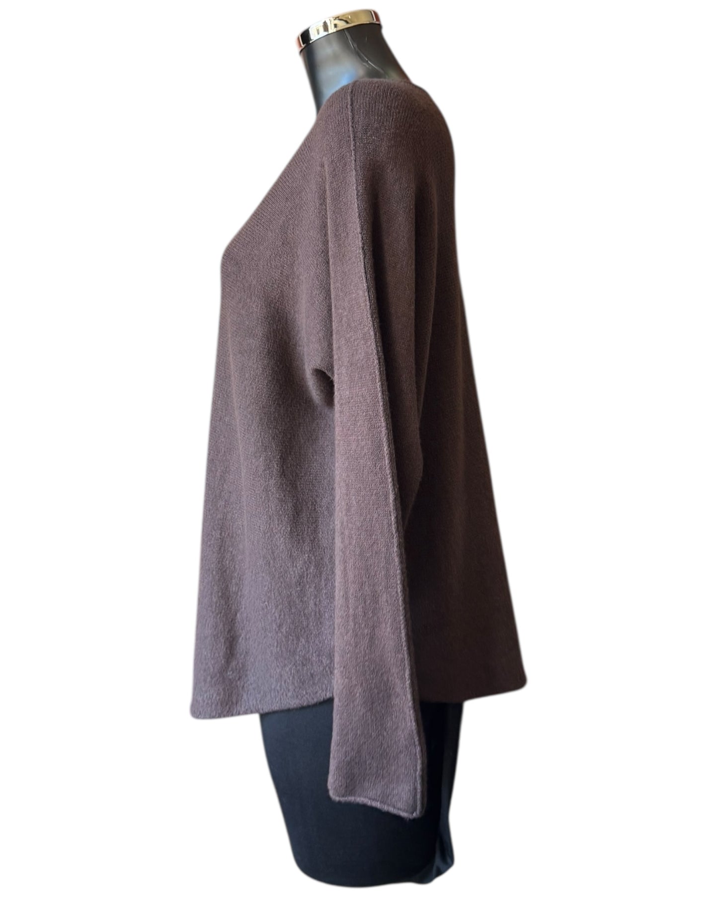 Toni short soft plain v neck jumper - Chocolate