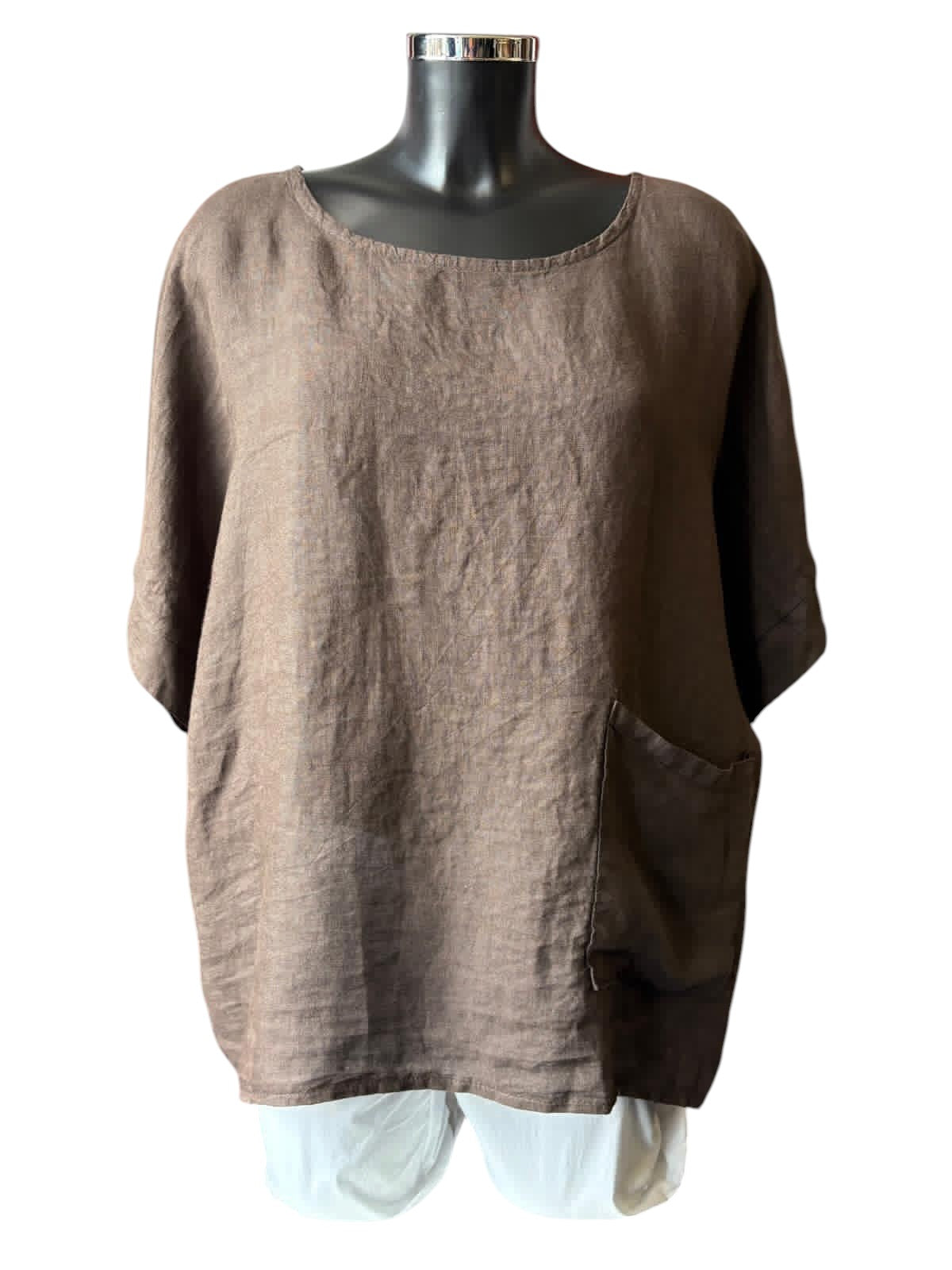 Daisy linen button back pocket top - Chocolate