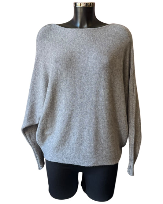 Cassie pearl back batwing jumper - Grey