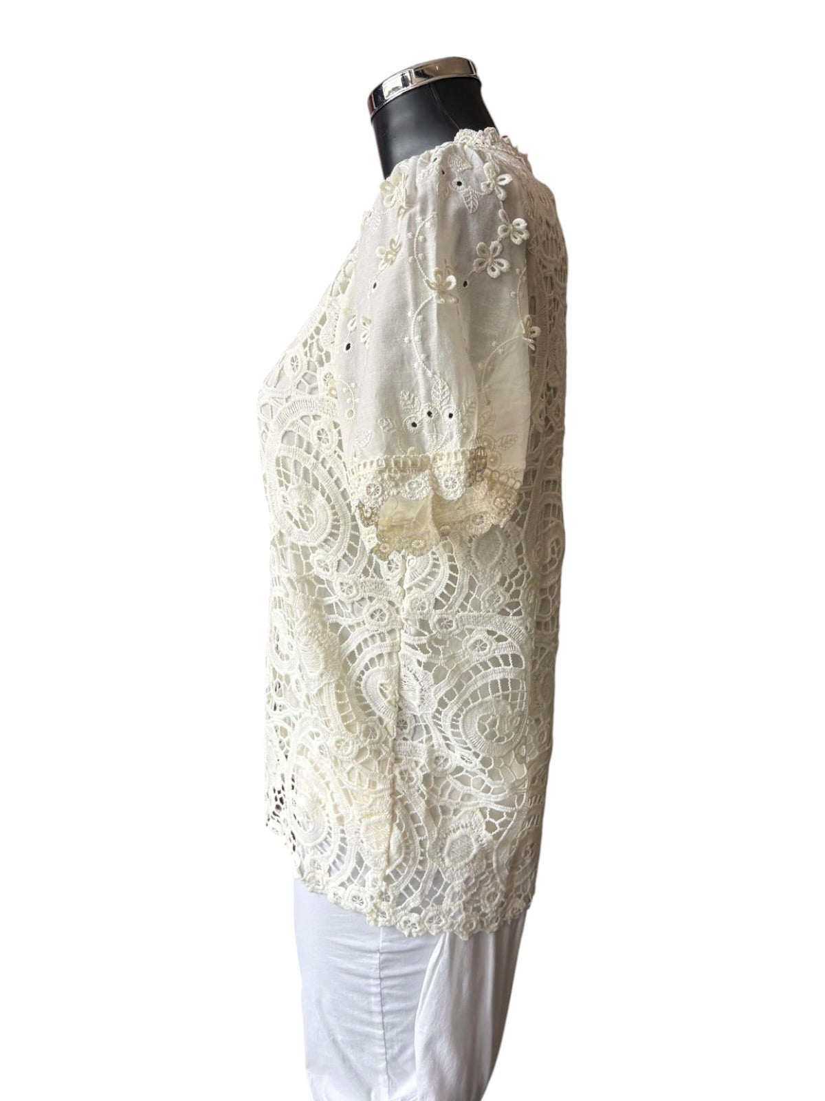 Sofia cutwork embroidered top - Ivory