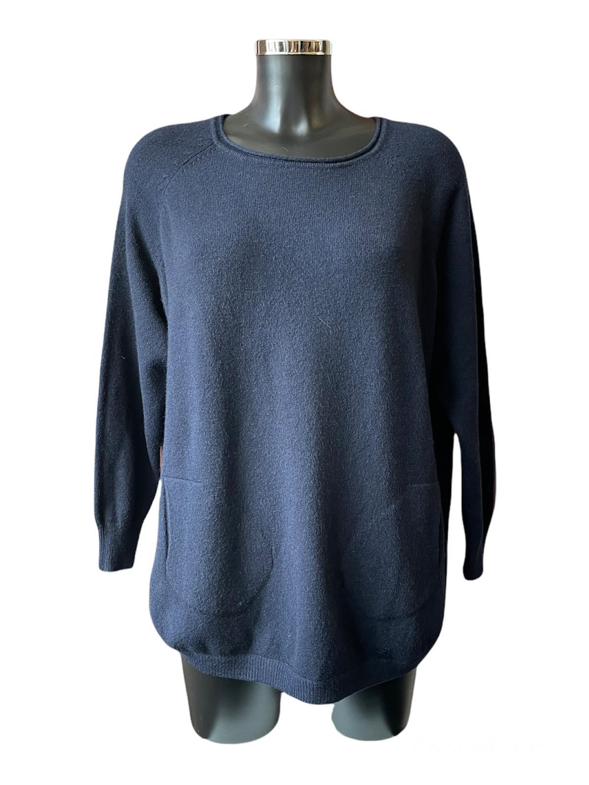 Callie button side soft knitted jumper - Navy